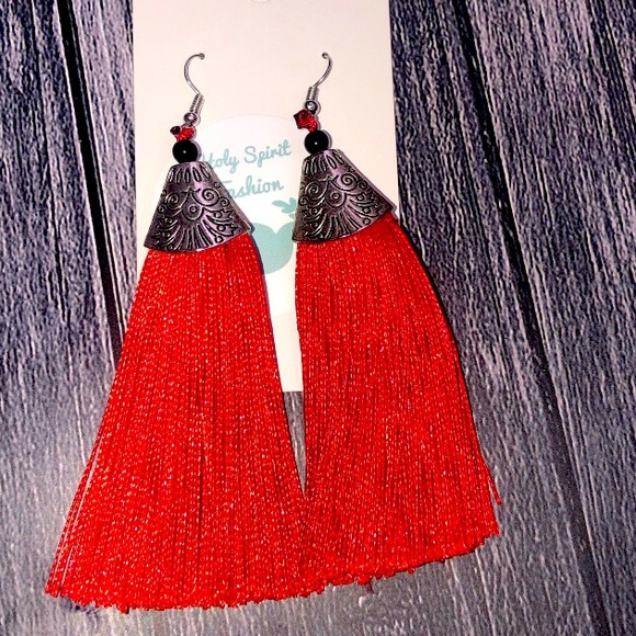 “Red Love” Earrings - Picture 2 of 2